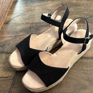 Old Navy Black Espadrille Sandals